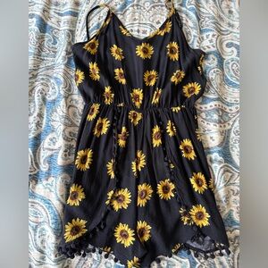 Black sunflower romper size medium